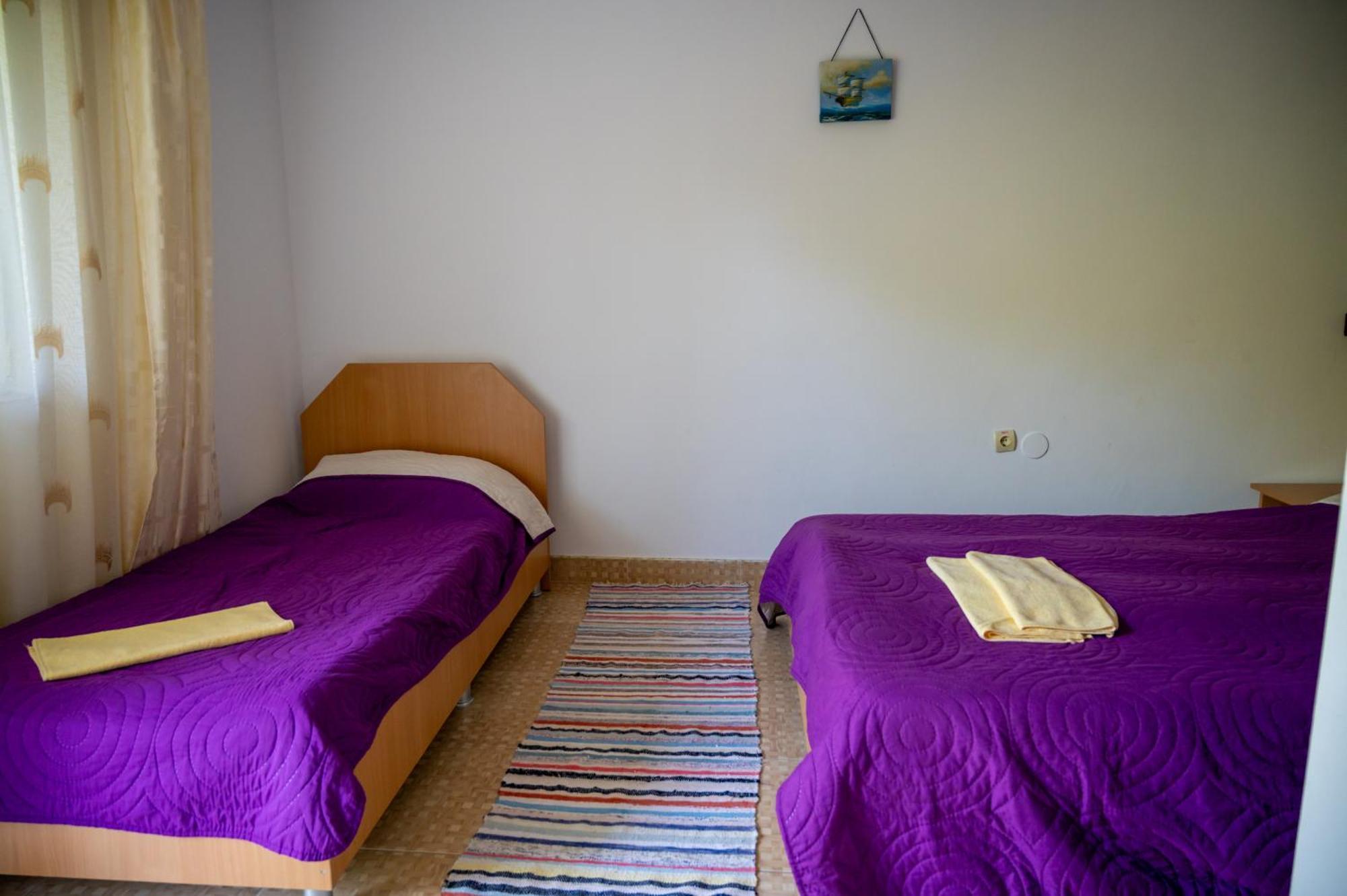 Casa La Dinamo Hotell Două Mai Exteriör bild